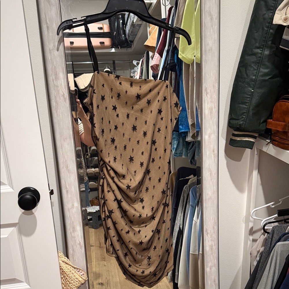 Storia Beige Dress with Black Star Design